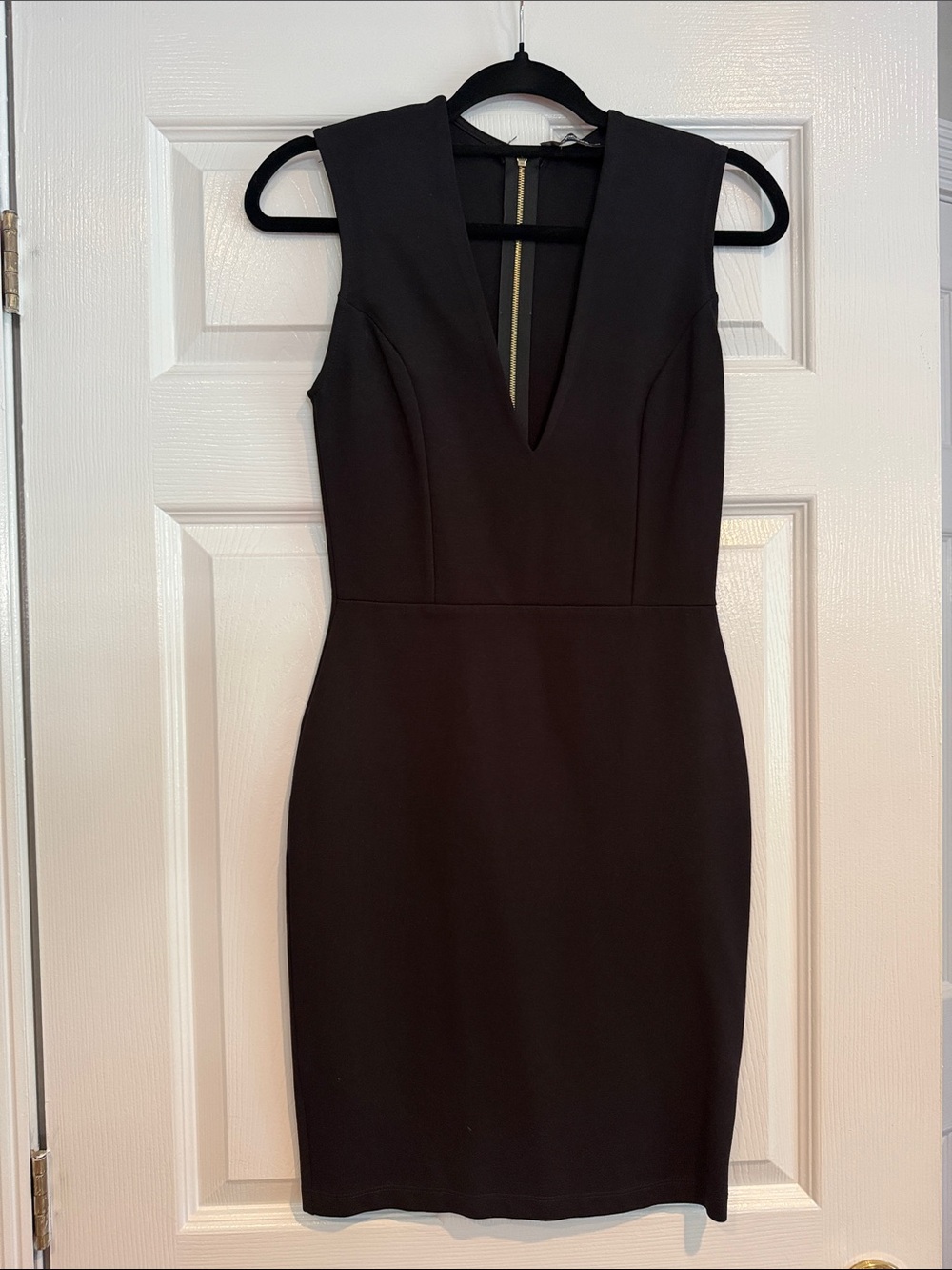 Lulu's Black V-Neck Mini Sheath Dress
